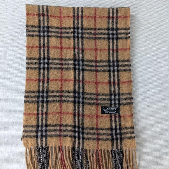 Burberry Designer Check Scarf Beige Lambswool – Unisex – Pre-Loved– Premium Wrap - Picture 5 of 7